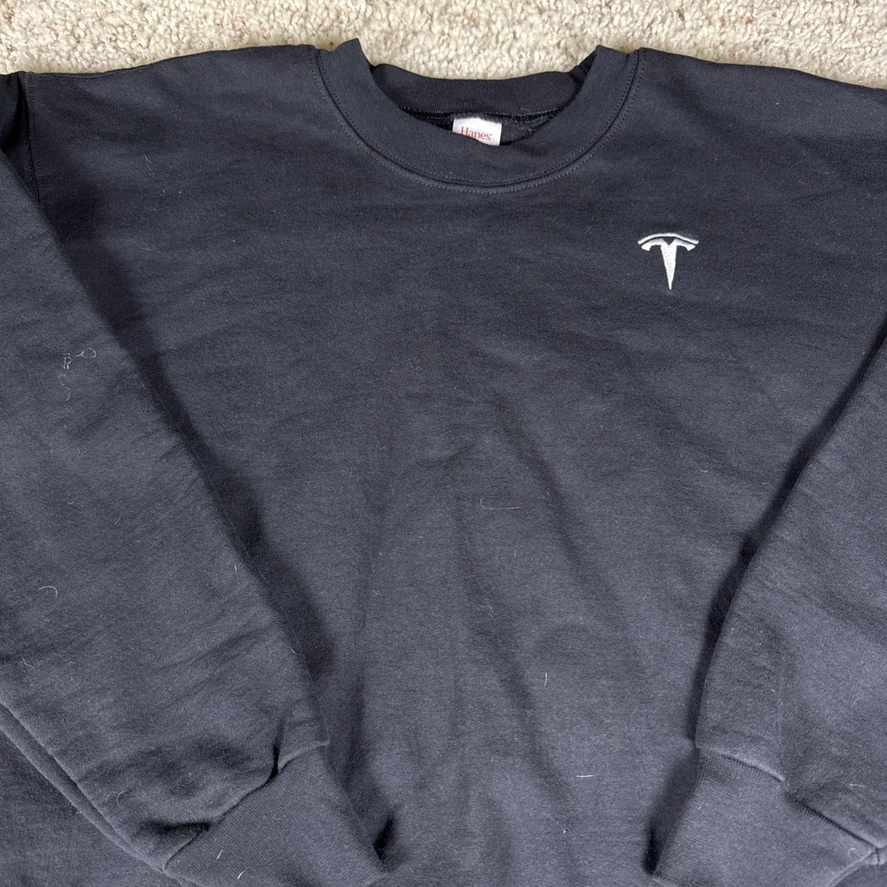 Men's Tesla Crewneck Sweatshirt Size Medium Black Hanes